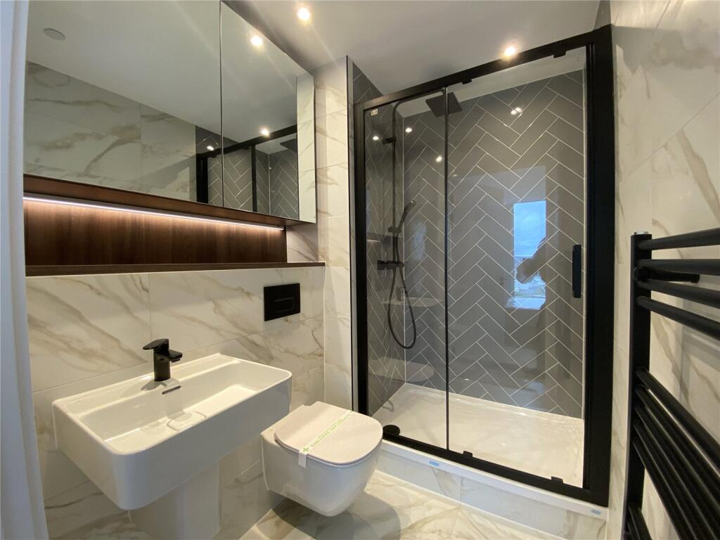 Two Bedroom Flat - 7