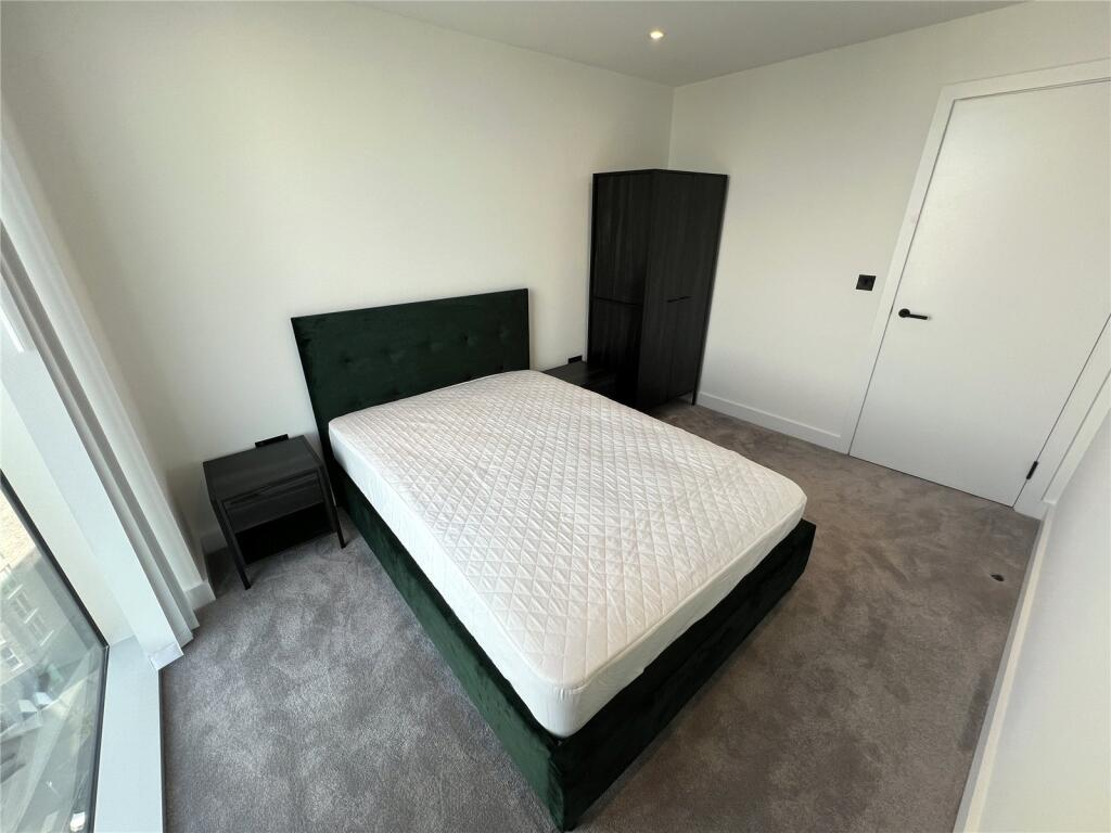 Two Bedroom Flat 72m² - 8