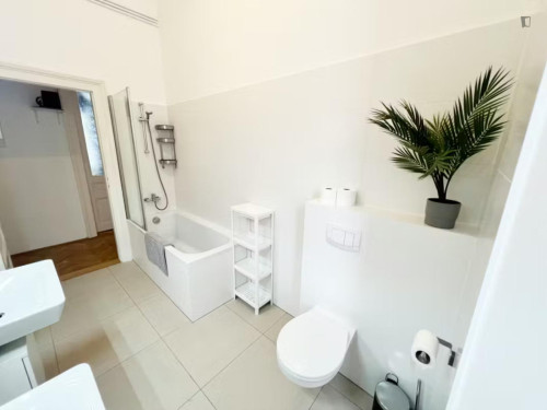 Inviting double bedroom in the Döbling district