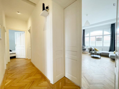 Big double bedroom in Weinhaus  - Gallery -  5