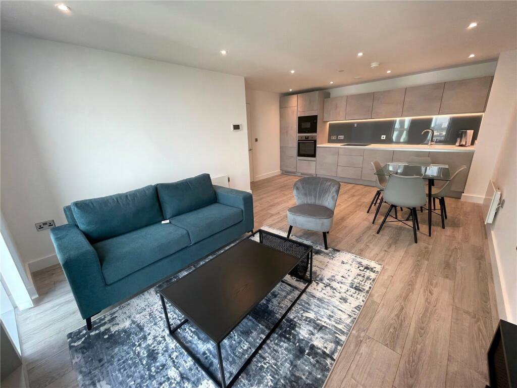 Contemporary 21st Floor Two-Bed Two-Bath Apartment - 2