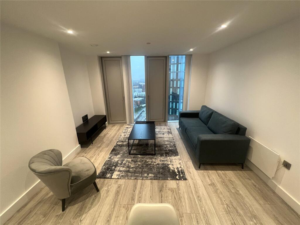 Modern 27th Floor Two-Bed Two-Bath - 2
