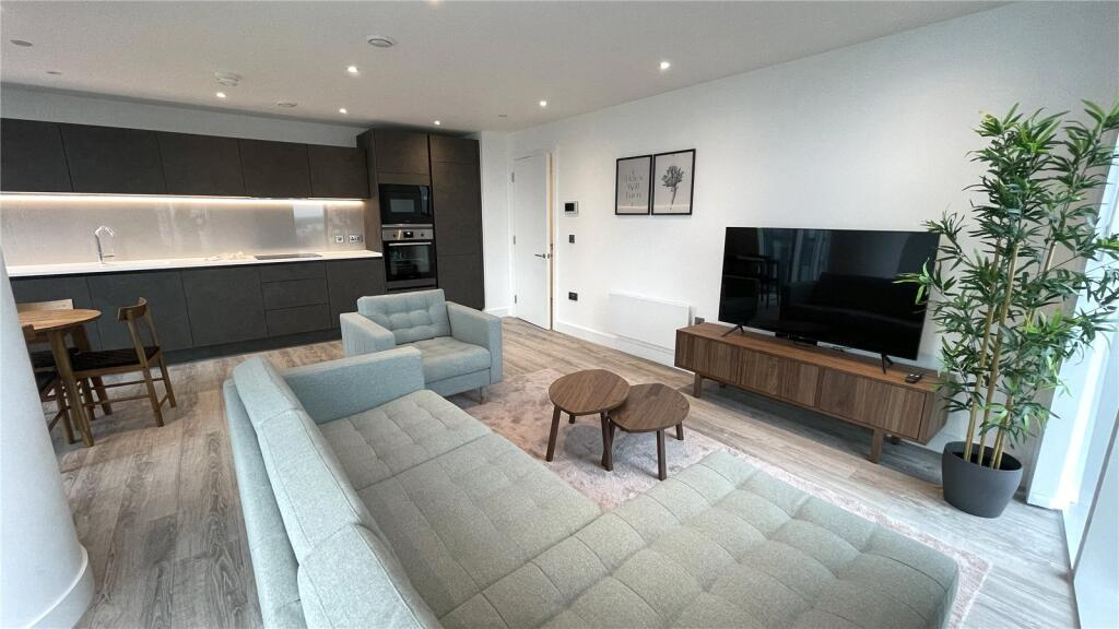 Stylish 8th Floor Two-Bed Two-Bath - 3