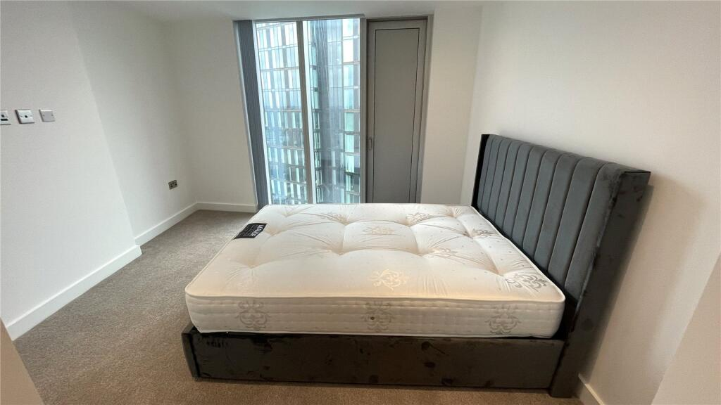 Modern 2-Bedroom Apartment - 3