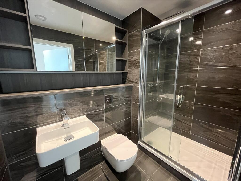Exceptional 38th Floor Two-Bed Two-Bath Apartment - 12