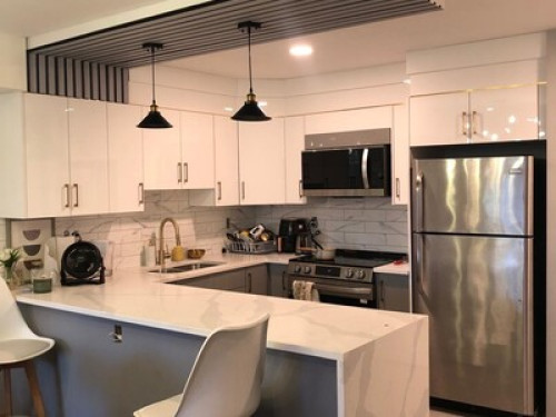 Room to let in Trendy Mission Calga