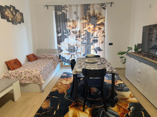 Apartment in Via di Morena, Roma for 70 m² with 1 bedroom