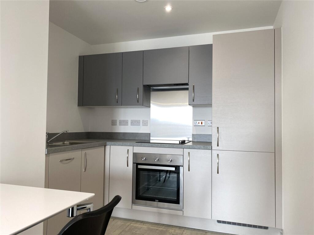 One-Bed Flat 2 - 5