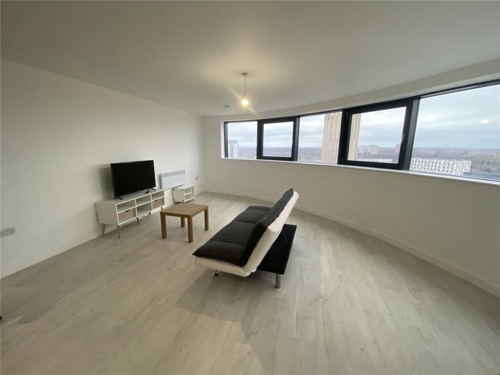 En-Suite 2 - 8