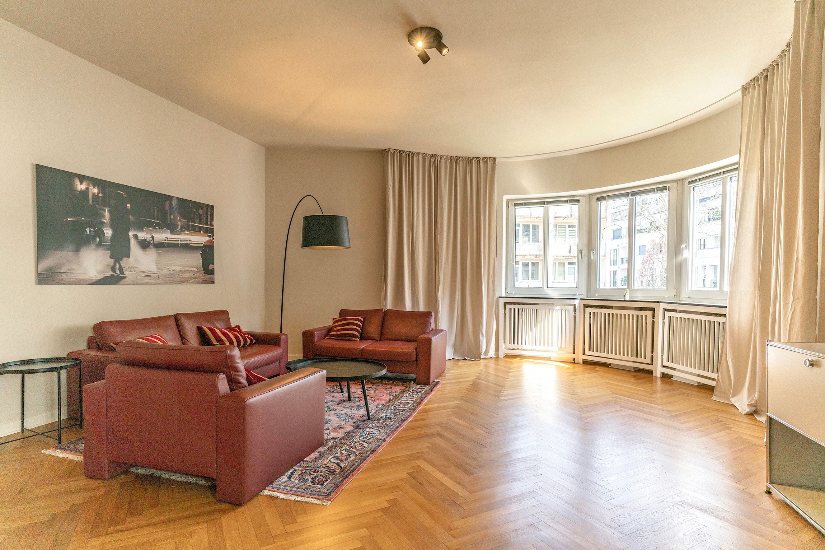 Freshly Renovated 4-Room Apartment In Düsseldorf-Oberkassel - 23