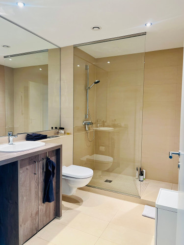 Quiet & charming centrally located room (17qm) in 90qm shared flat with excellent transport connections - Gallery - 5
