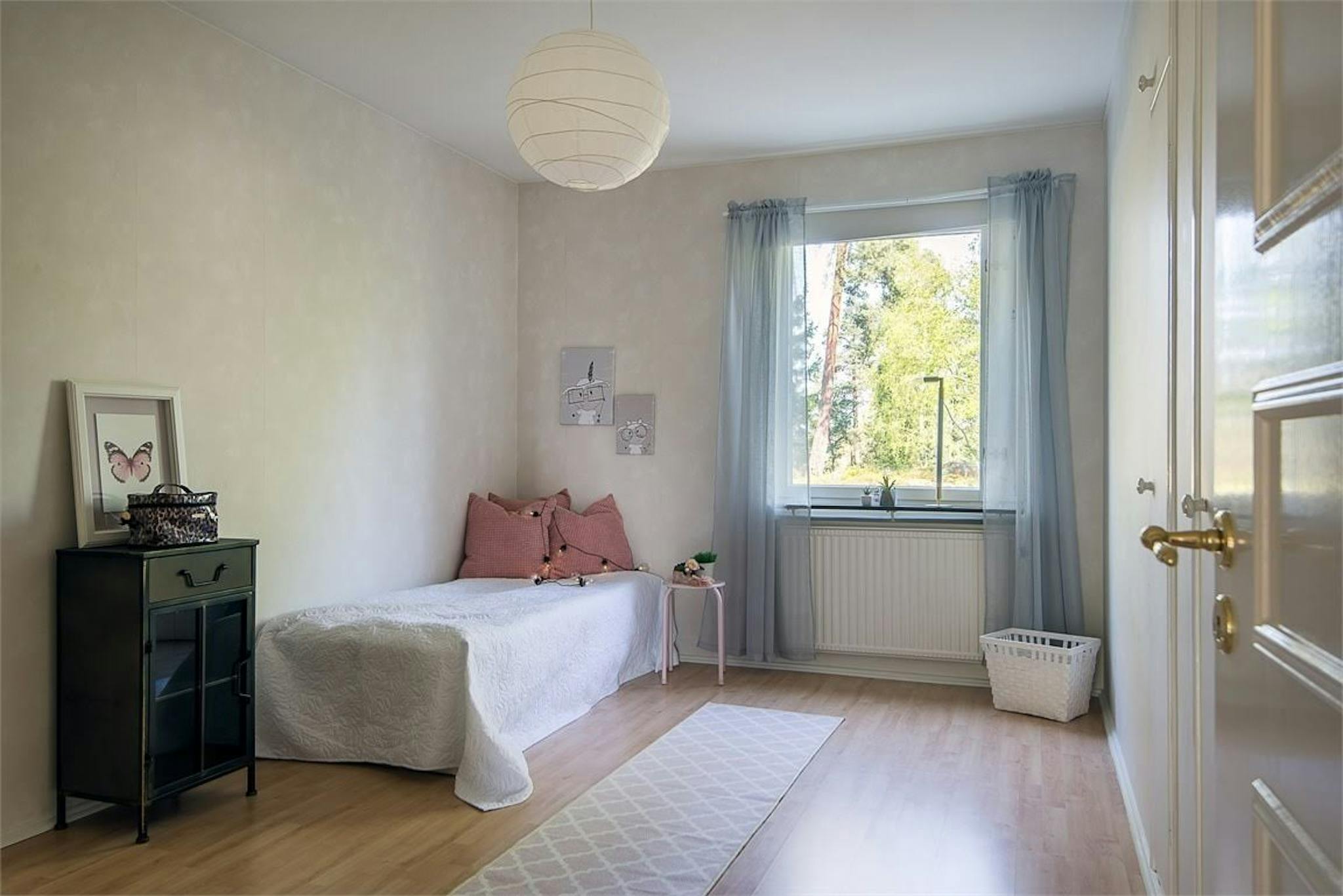  Private Room  -  Flintlåsvägen, Edsberg  - Gallery -  1