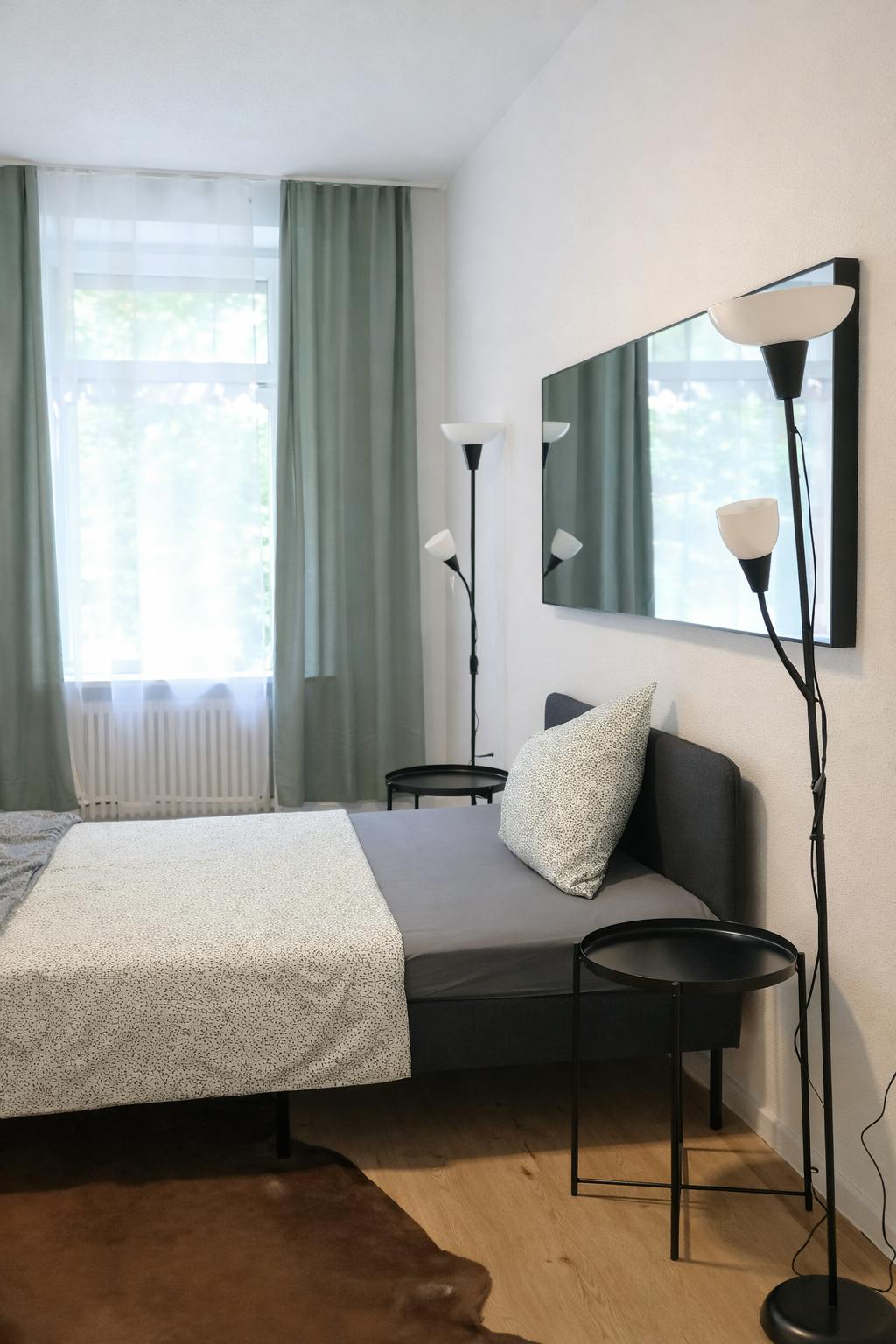 Private Room - Hirschgartenallee, Munich - Gallery - 2