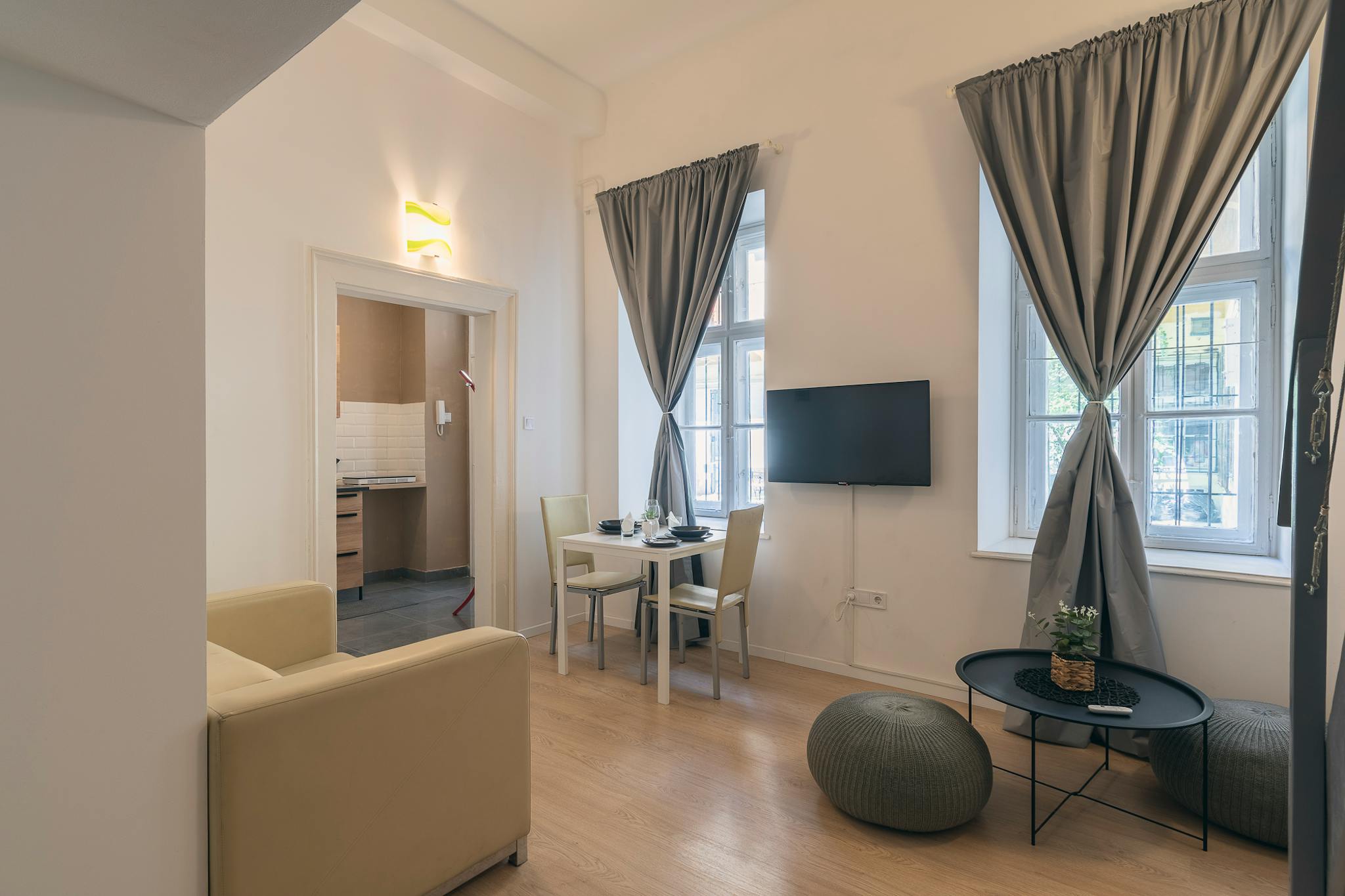  Entire Place  -  Hársfa utca, Budapest  - Gallery -  1