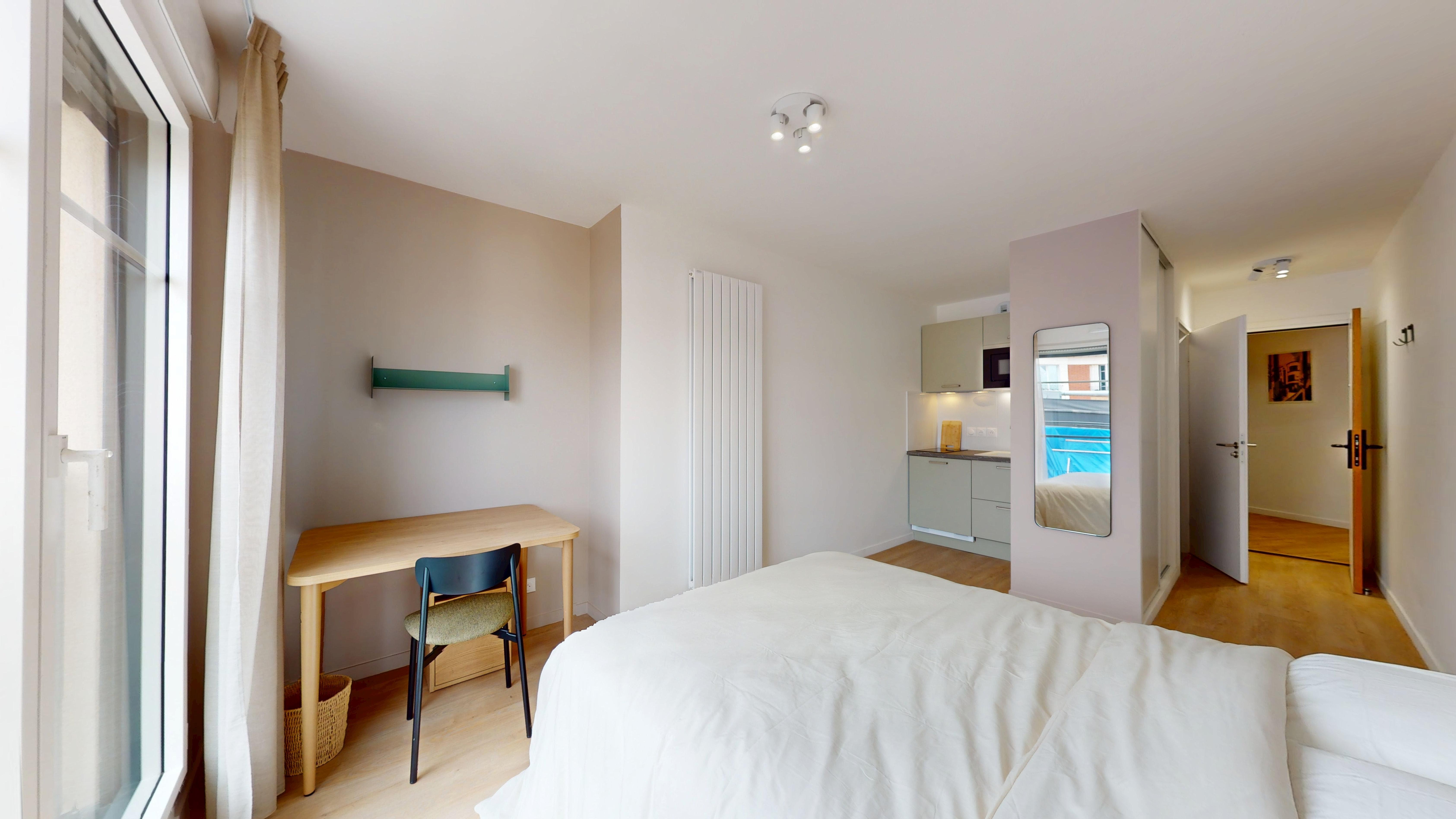 Room 303 - 3