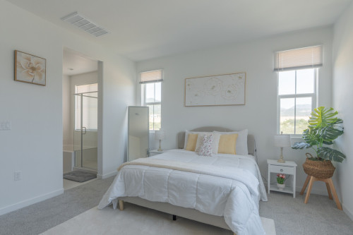 Spacious 3BR with two bath