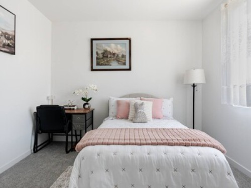 Spacious 3BR with two bath