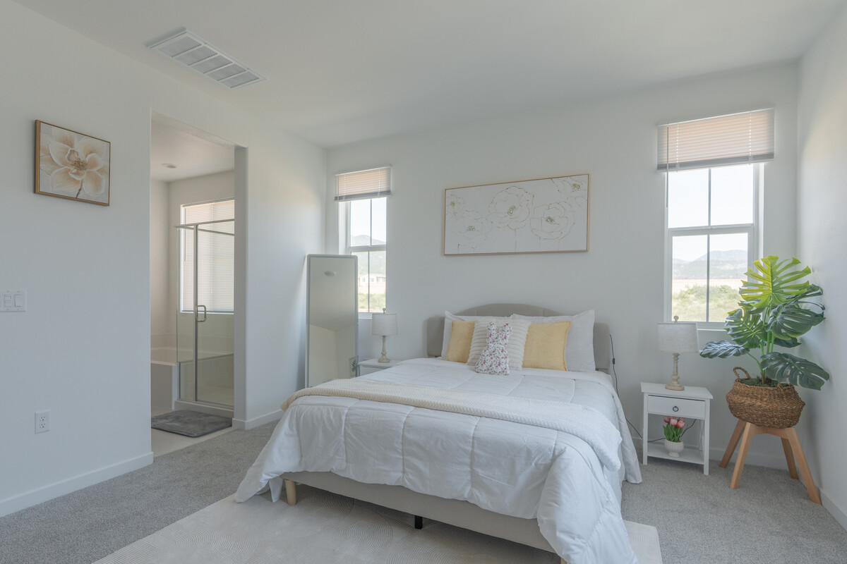 Master Private Bedroom(Full Room) - 1