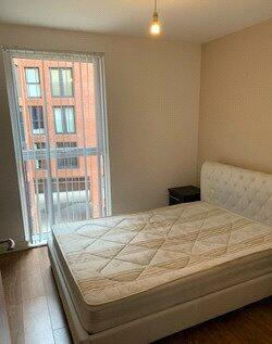  En-Suite  -  Alto  - Gallery -  4