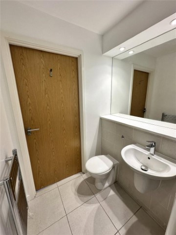 En-Suite  -  The Gateway  - Gallery -  11
