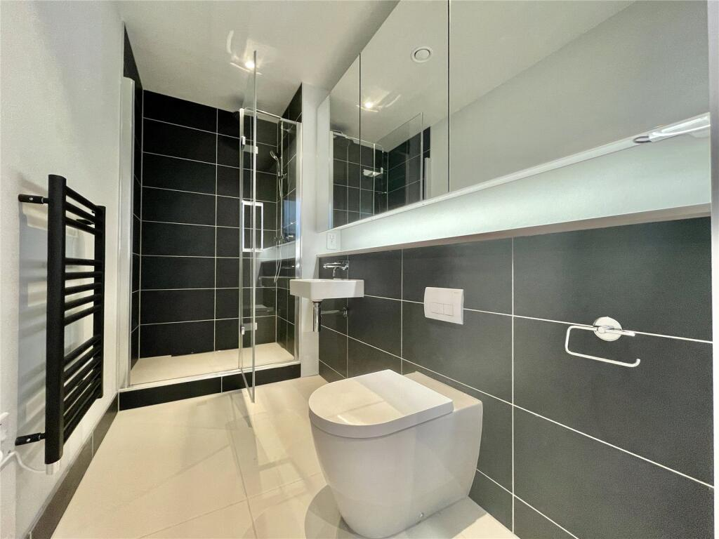 One-Bedroom Apartment - 5