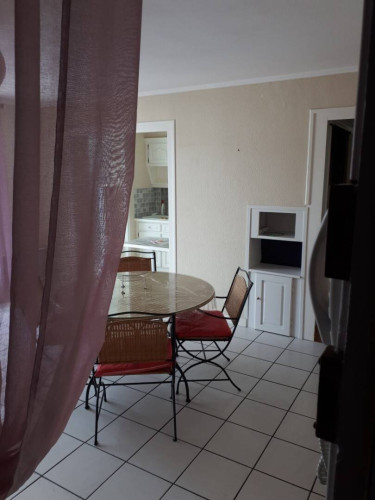 68m² Private room in a flatshare for 3 people