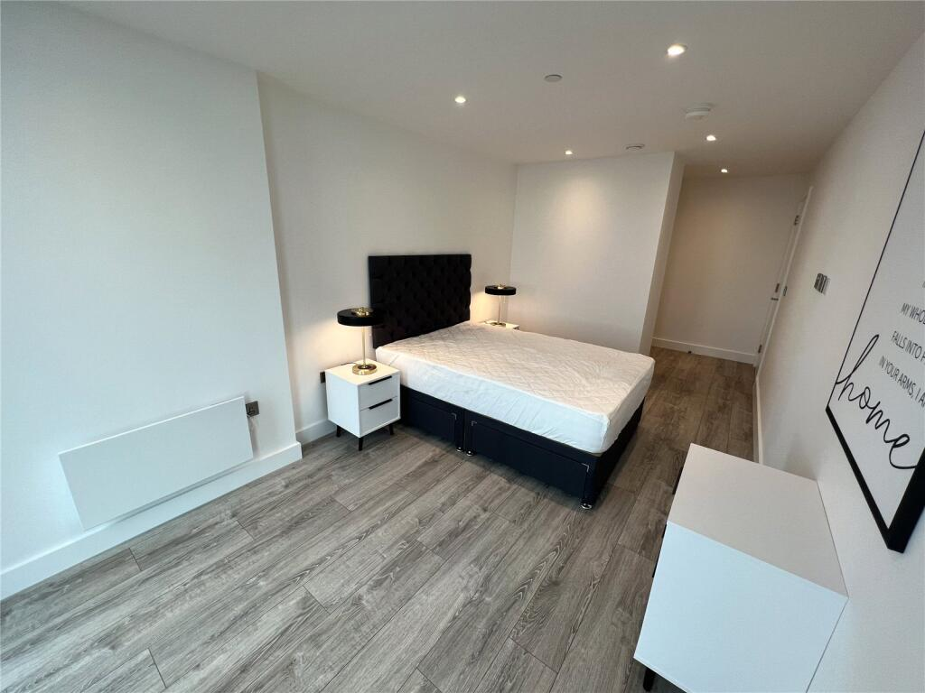 33rd Floor Two-Bedroom Two-Bathroom Apartment