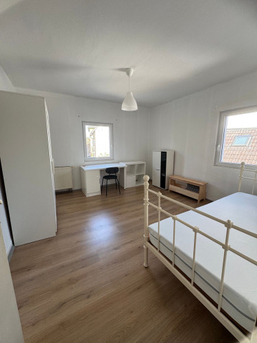 Furnished, cozy room in Frankfurt  - Gallery -  2