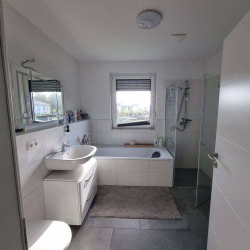 Fully furnished single family house close to BER Airport