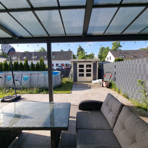 Fully furnished single family house close to BER Airport