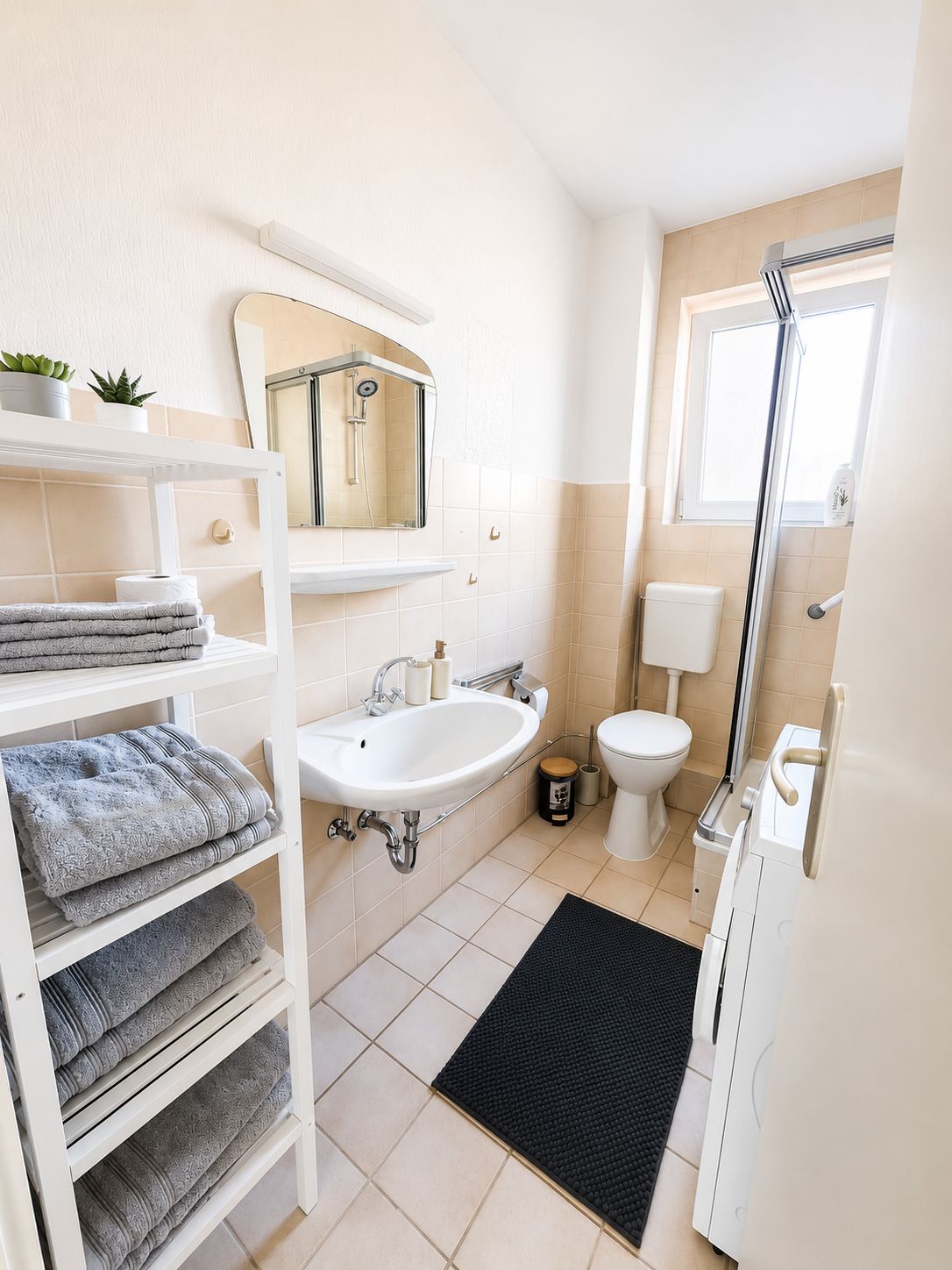  Gorgeous And New Studio (Krefeld) With Roof Terrace  -  Gorgeous and new studio (Krefeld) with Roof Terrace  - Gallery -  5