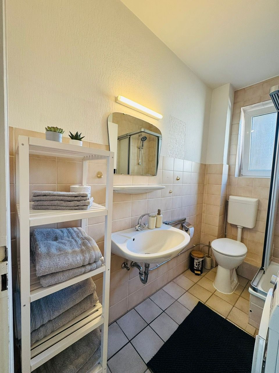  Gorgeous And New Studio (Krefeld) With Roof Terrace  -  Gorgeous and new studio (Krefeld) with Roof Terrace  - Gallery -  20