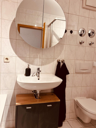 Temporary Living – Fully Furnished 2-Room Apartment Winter Garden Bautzen Old Town