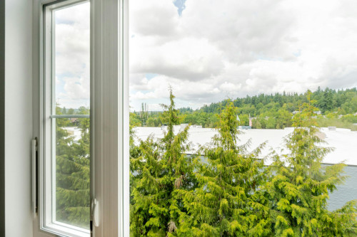 161st Avenue Northeast, Redmond, WA  - Gallery -  5