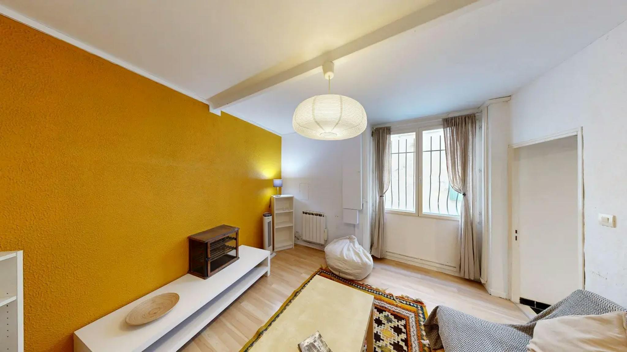 Entire Place  -  Rue Saint-Guillaume, Avignon  - Gallery -  1