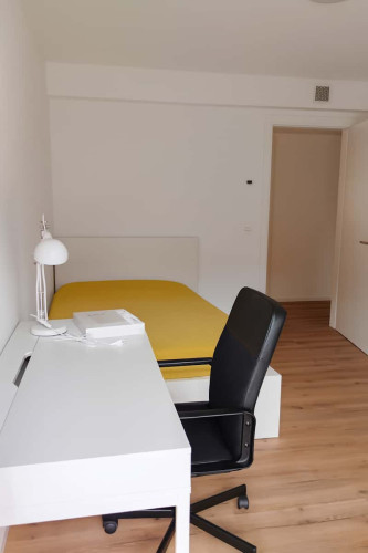 Room in Via per Cognola, Trento with 5 bedrooms