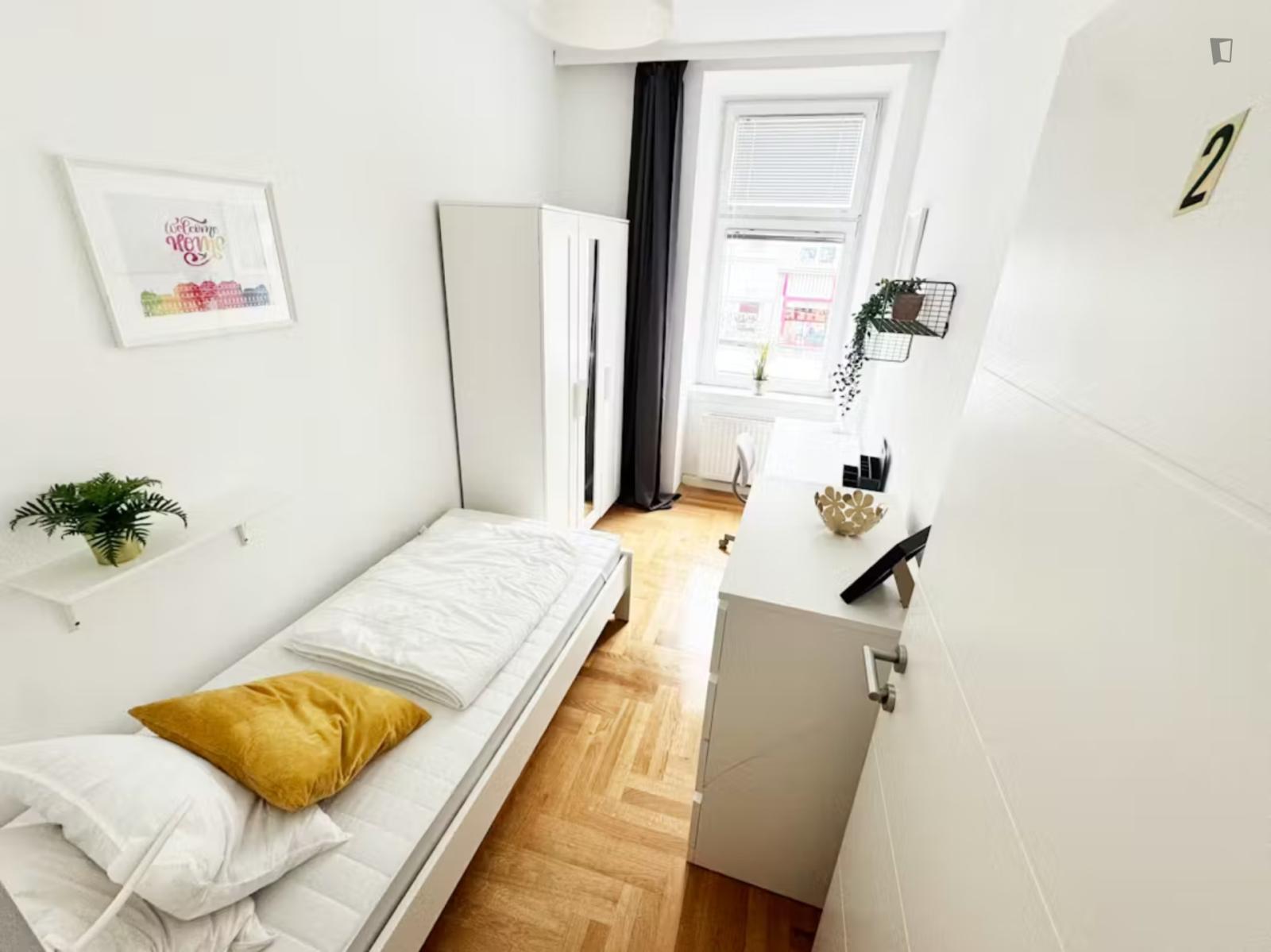 Cozy Single Bedroom In The Favoriten District - Cozy single bedroom in the Favoriten district - Gallery - 1