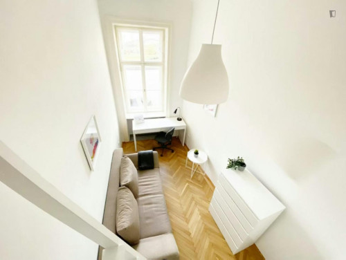 Pleasant double bedroom in Weinhaus