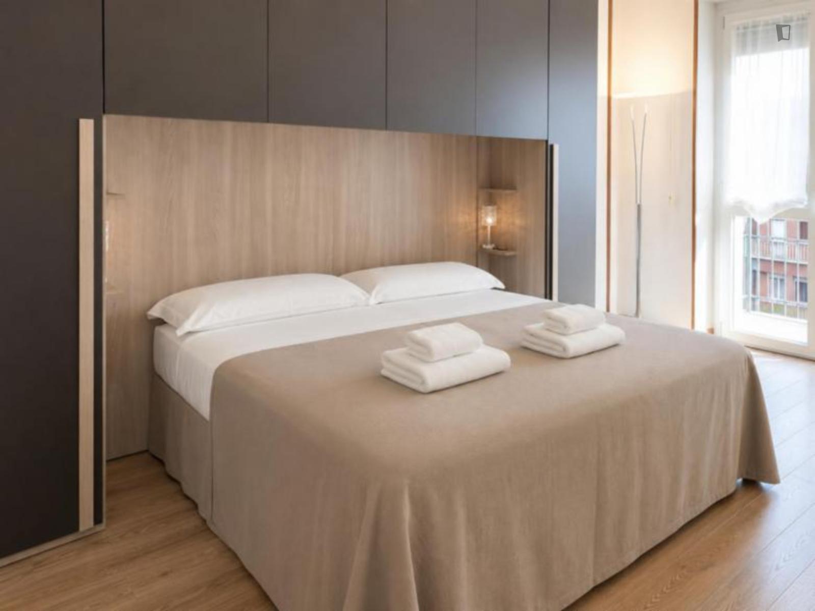 Admirable 2-Bedroom Apartment In Nizza Millefonti - 1