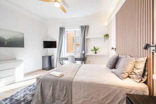 Room in Carrer del Teatre, Alacant for 150 m² with 7 bedrooms
