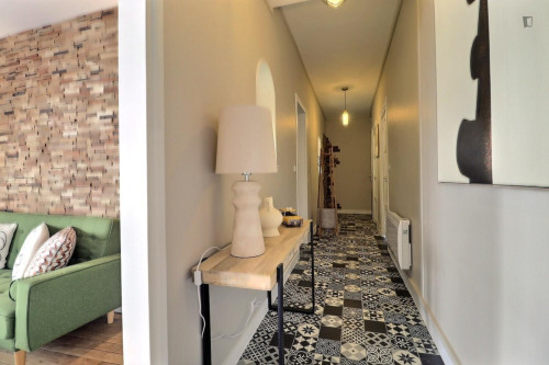 Excellent 2-bedroom apartment in Clichy