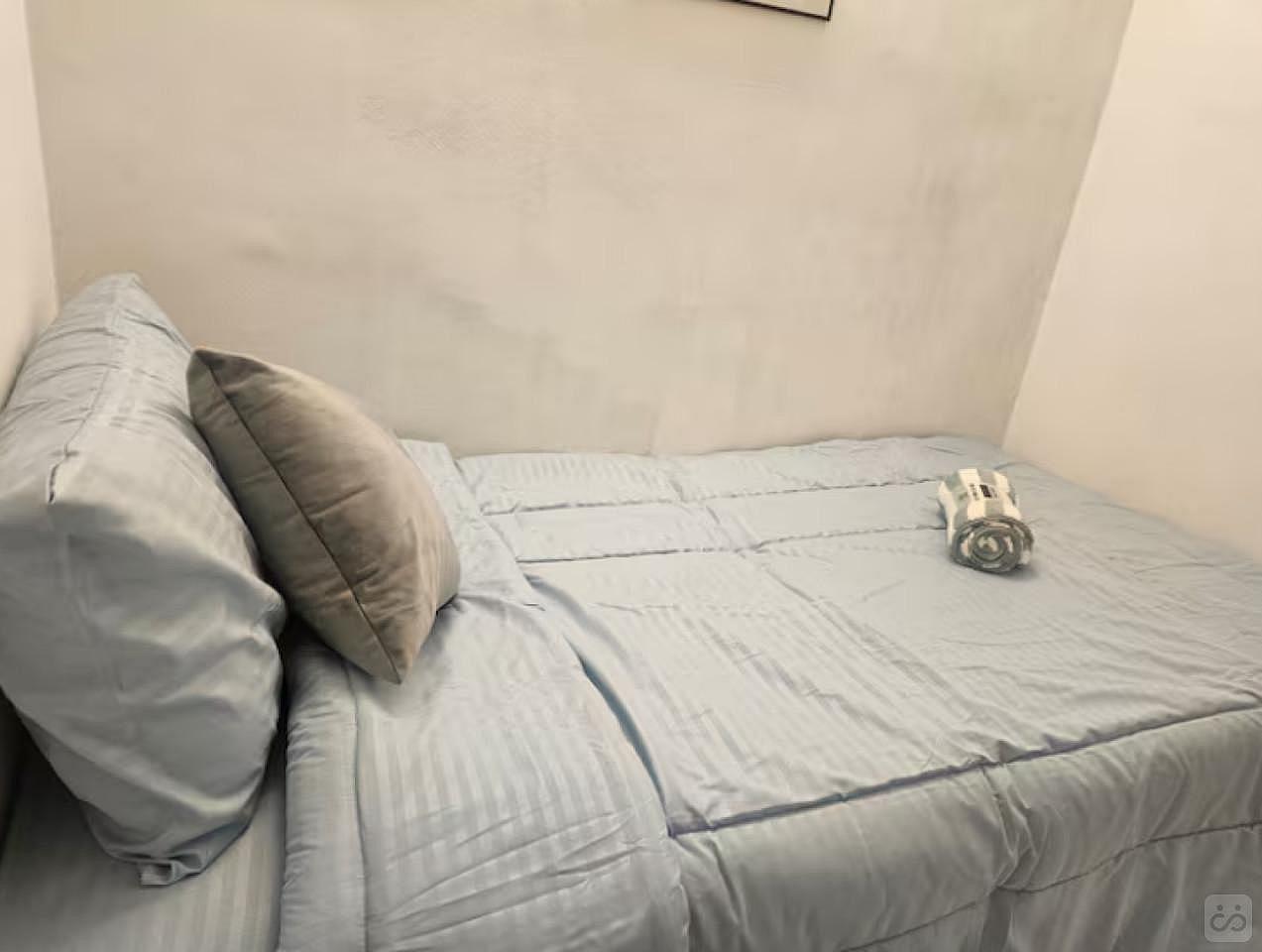 Single-Bed En-Suite For 2 Room - 4