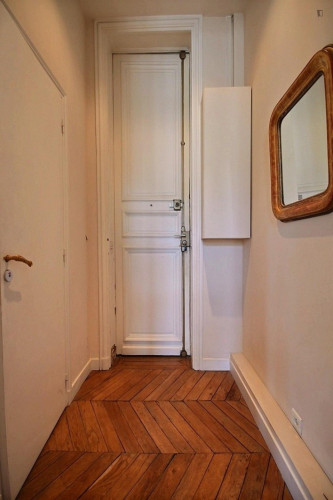 Classy studio in Picpus