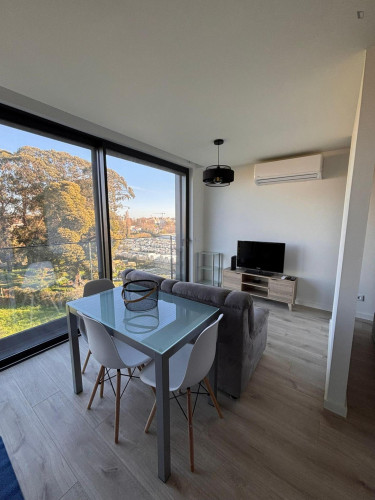 Captivating Studio with a garage close to Senhora da Hora Metro - Gallery - 3