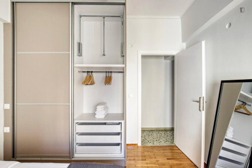 Dashing 3-bedroom apartment in Neapoli