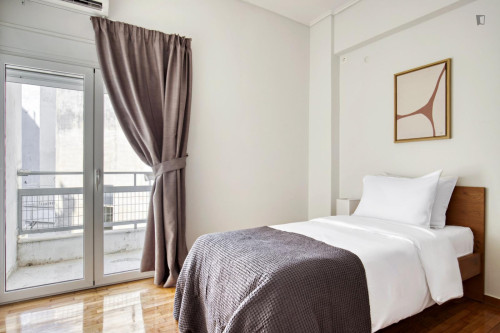 Dashing 3-bedroom apartment in Neapoli  - Gallery -  5