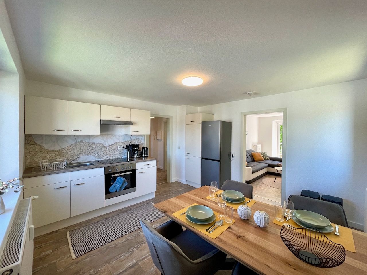ApartmentLug40 – Newly Renovated, Quiet Location, Excellent Transport ! - 39