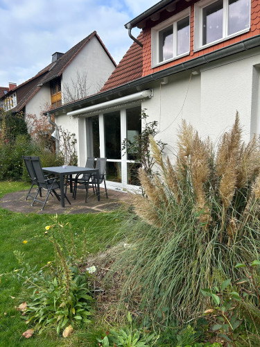 Furnished House for Temporary Rent with Garden – near UKGM & Marburg Old Town Beautiful Suite near Park