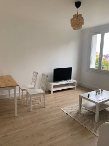 54m² Private room in a flatshare for 3 people
