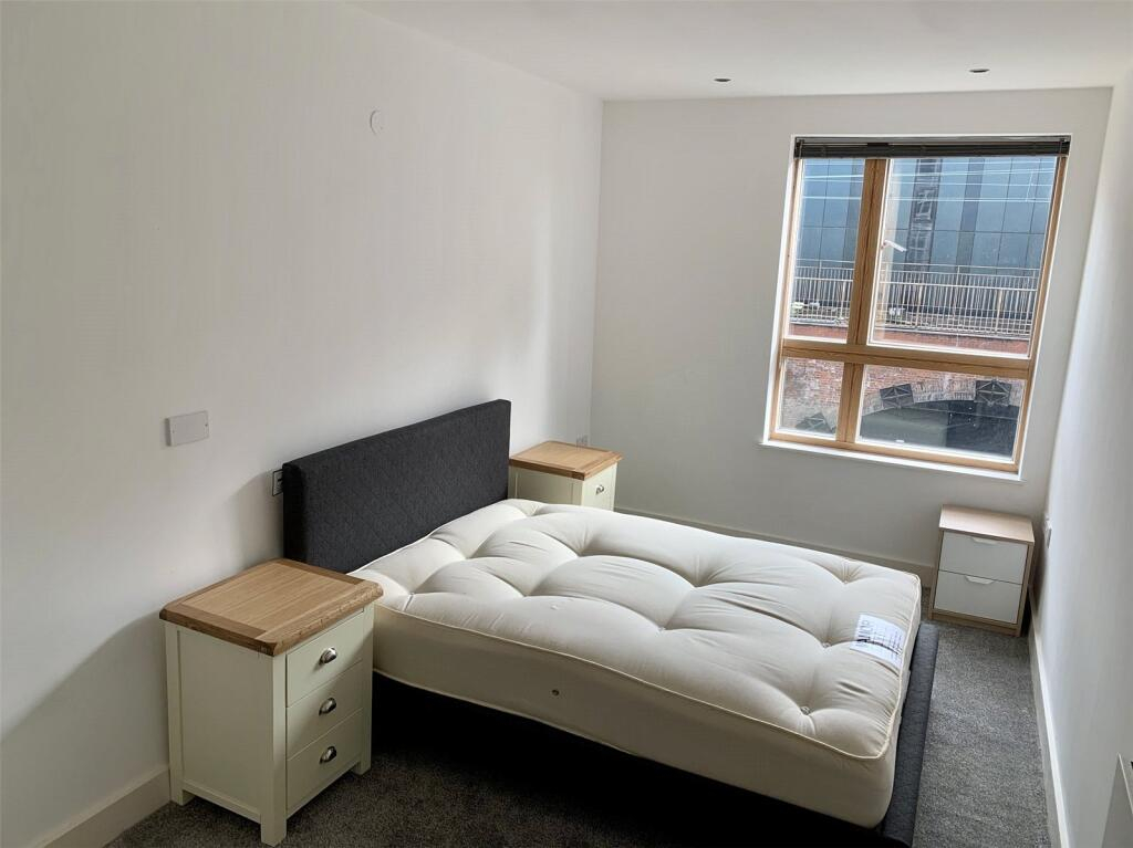  One-Bedroom Apartment  -  The Hacienda  - Gallery -  4